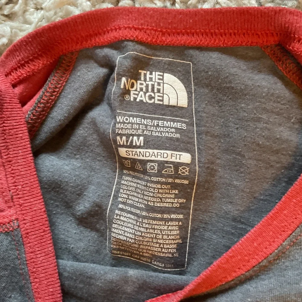 The North Face Mens Grey Red 1966 USA Raglan Baseball T-Shirt Medium